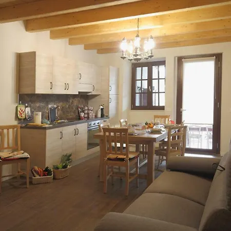 Corte Fontana Apartament Salò